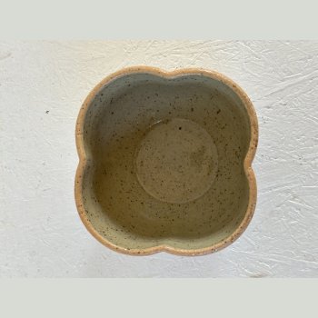 Olivengrnne blomsterskle