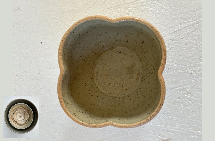 Olivengrnne blomsterskle